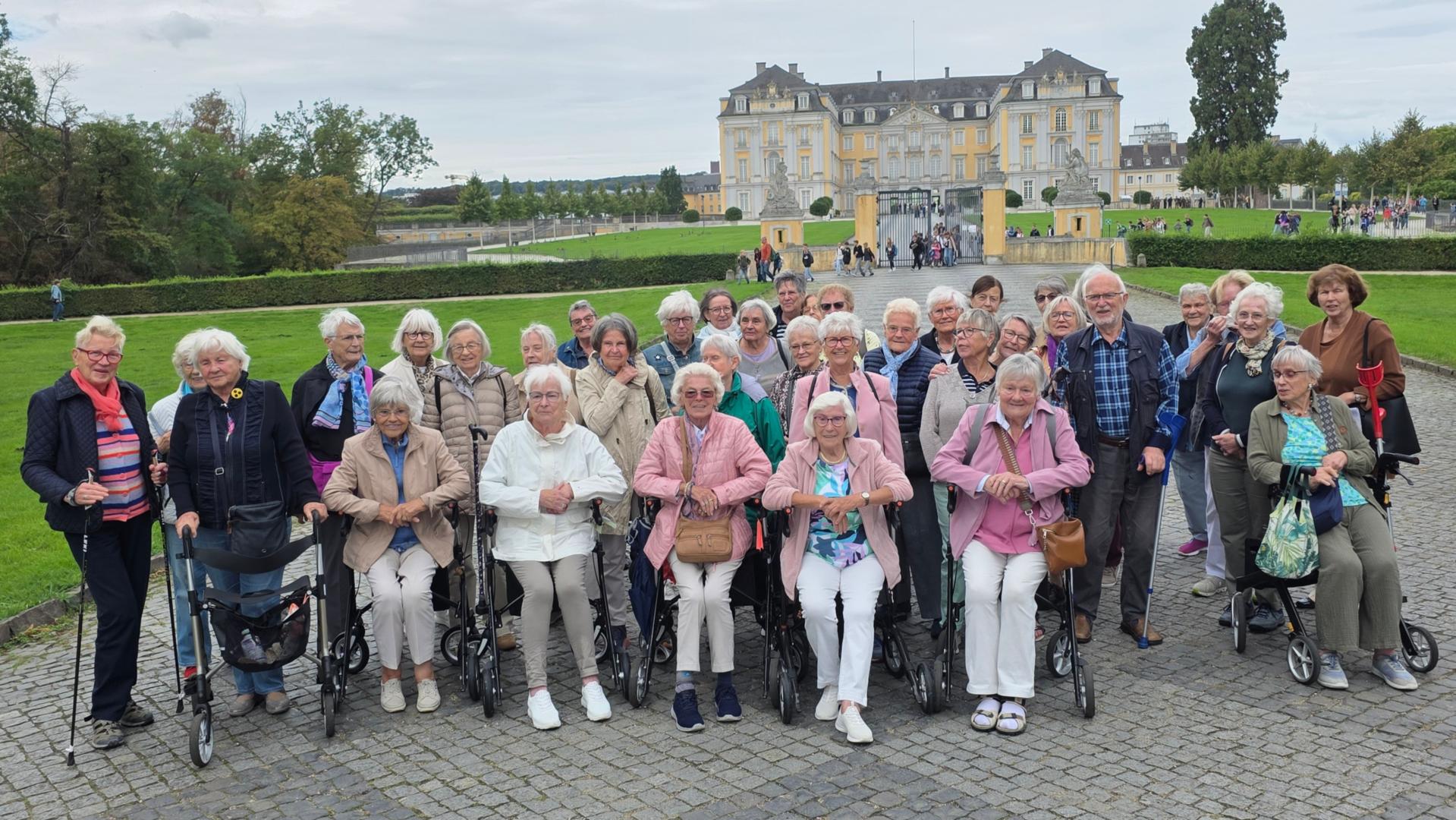 Urlaub ohne Koffer Bild 2 (c) Christoph Wölk „Urlaub ohne Koffer“ unterwegs – ein Ausflug zum Schloss Augustburg / Brühl