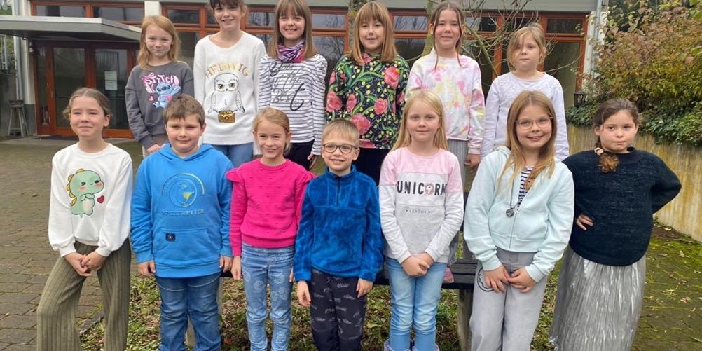 Gruppenfoto der Erstkommunionkinder aus Lay 2025 (c) Kathrin Mader Gruppenfoto der Erstkommunionkinder aus Lay 2025